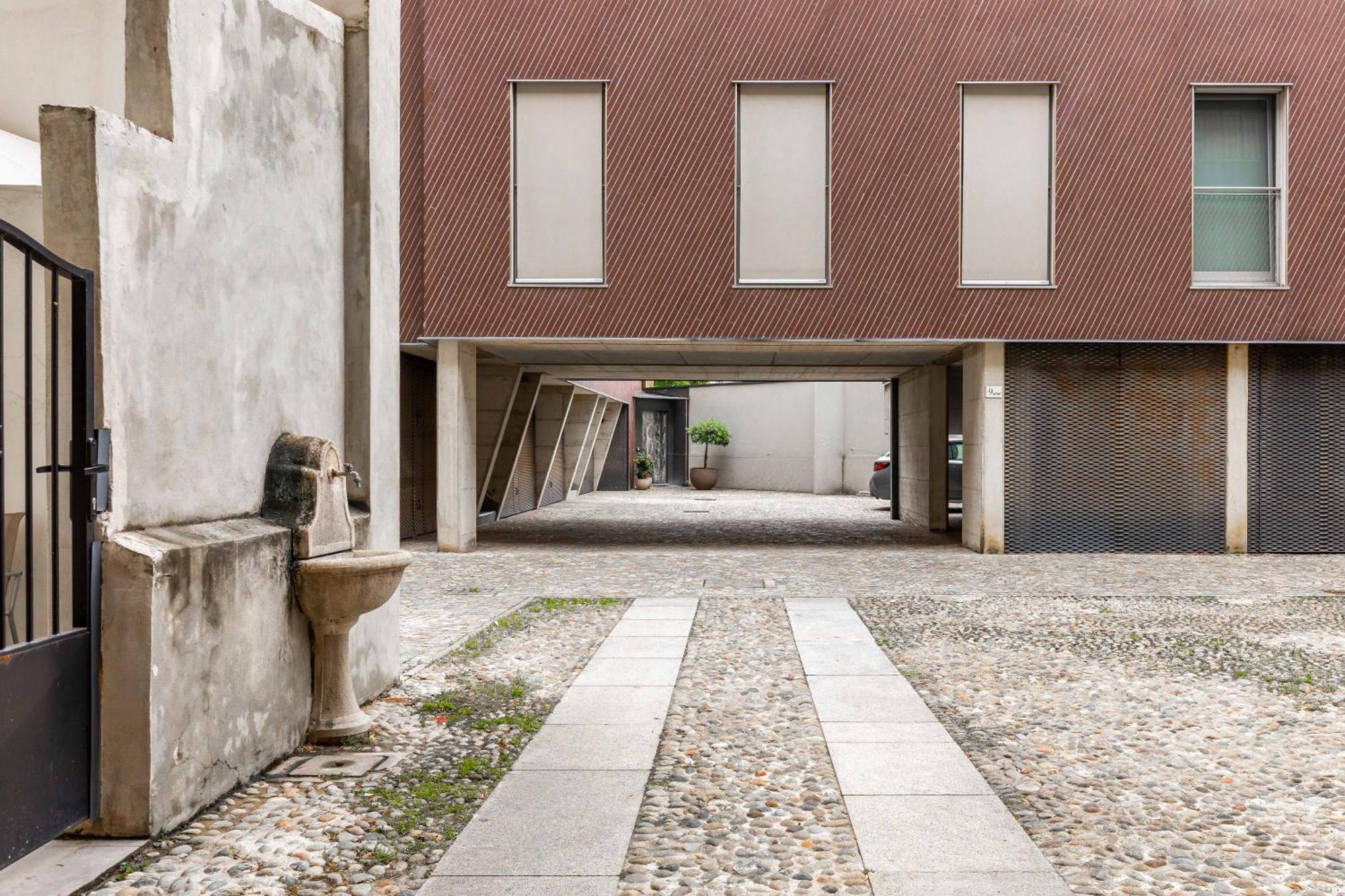Nam House & Posto Auto * Mailand